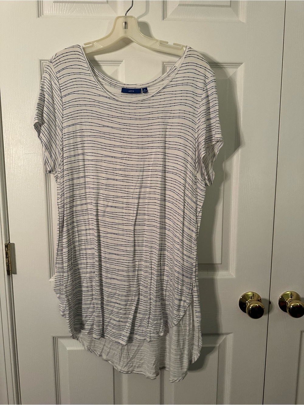 Apt. 9 White and Navy Striped Short Sleeve Tunic Top